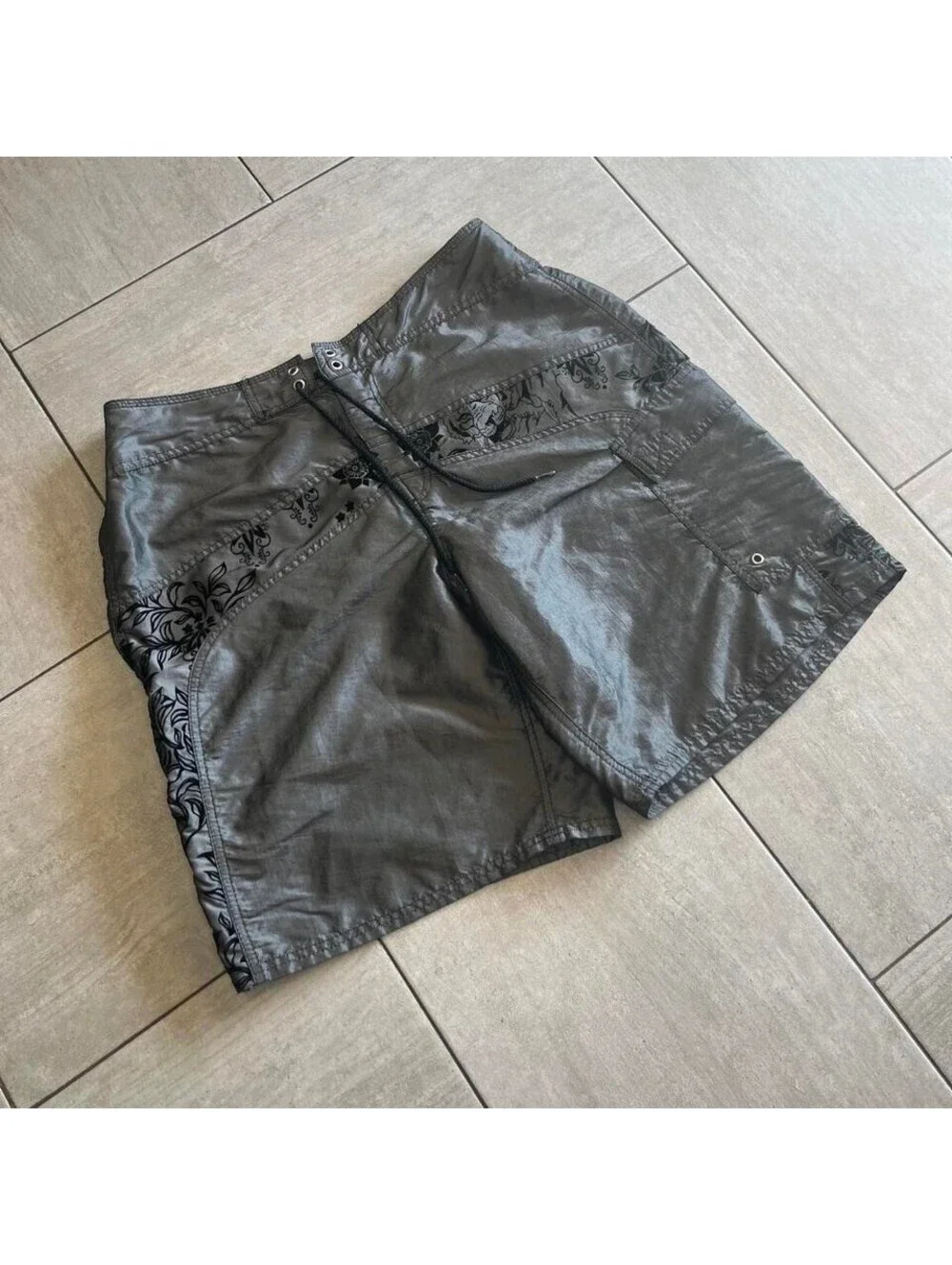 Ocean Pacific OP Mens Metallic Silver Floral Board Shorts Size 34 Surf Trunks